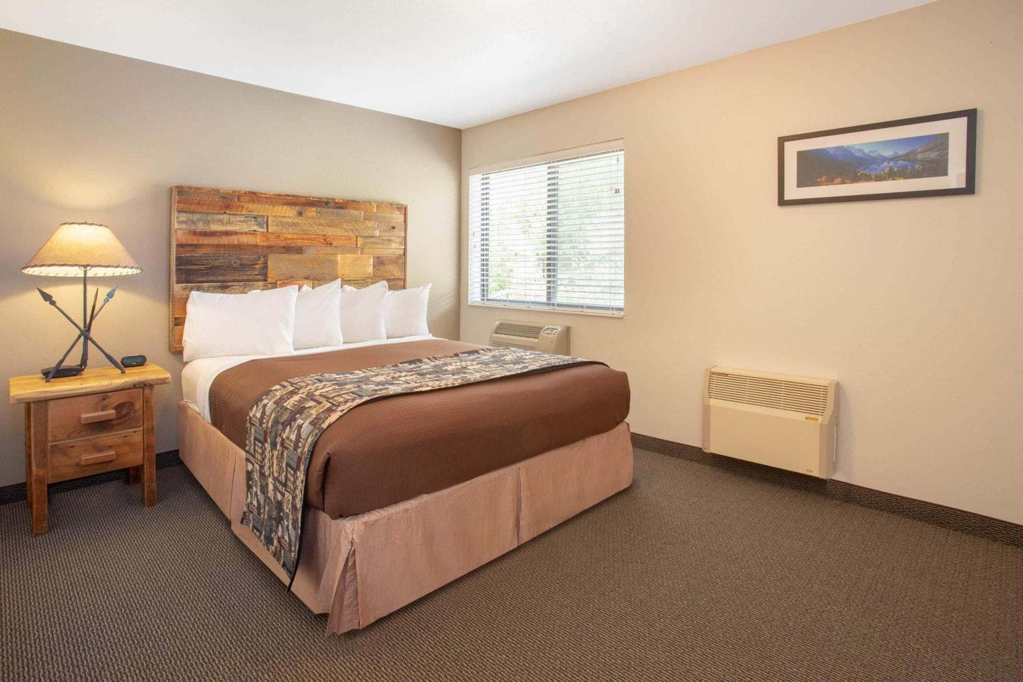 Travelodge By Wyndham Gardiner Yellowstone Park North Entr Экстерьер фото